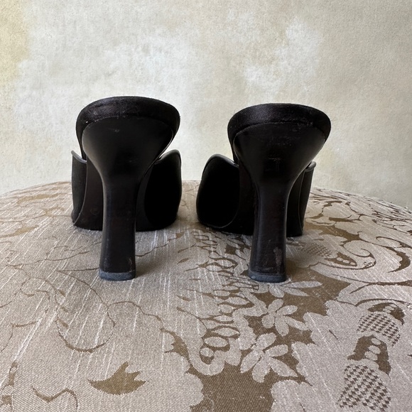 Gucci satin and snake skin leather slides 6C wide - Picture 3 of 9